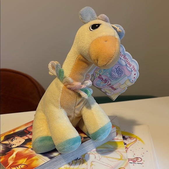 Precious Moments 6 years tender tails Plush Giraffe Toy - Picture 1 of 3